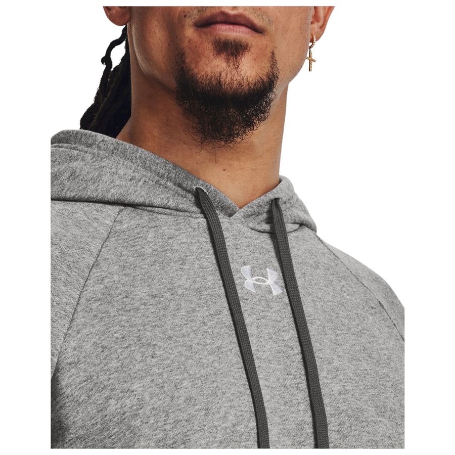  Under Armour | 13797570025